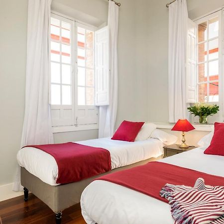 Imperial Luxury & Modern Apartment Siviglia Esterno foto