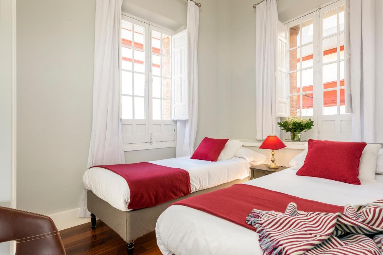 Imperial Luxury & Modern Apartment Siviglia Esterno foto