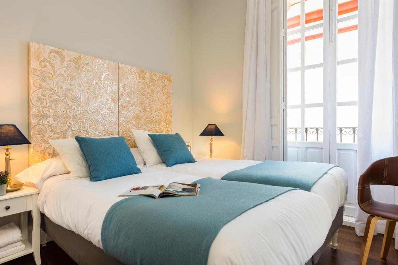 Imperial Luxury & Modern Apartment Siviglia Esterno foto